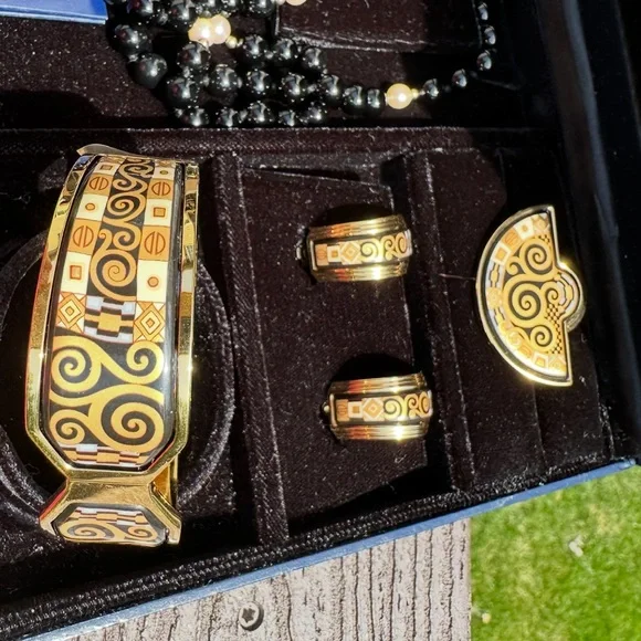 Michaela Frey Wein Freywille Gustav Klimt - Picture 1 of 4